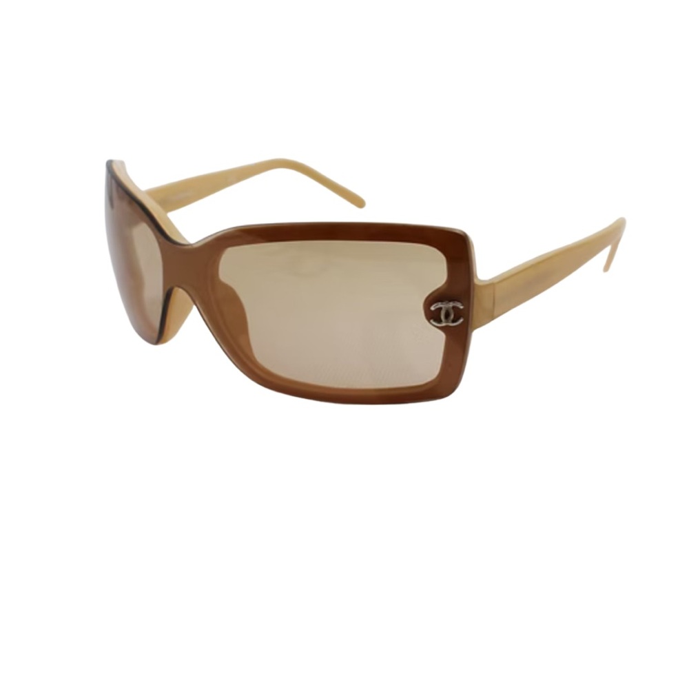 CHANEL Brown and Tan Sunglasses 5065
C.7 10/13 SMALL